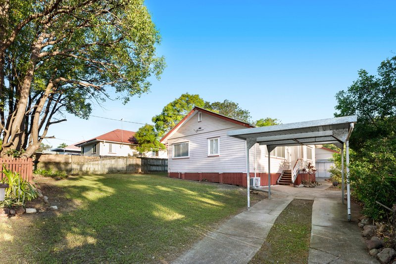 Photo - 15 Swayne Street, Carina Heights QLD 4152 - Image 1