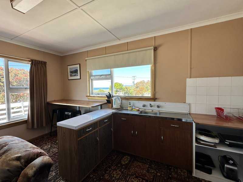 Photo - 15 Targett Street, Scamander TAS 7215 - Image 3