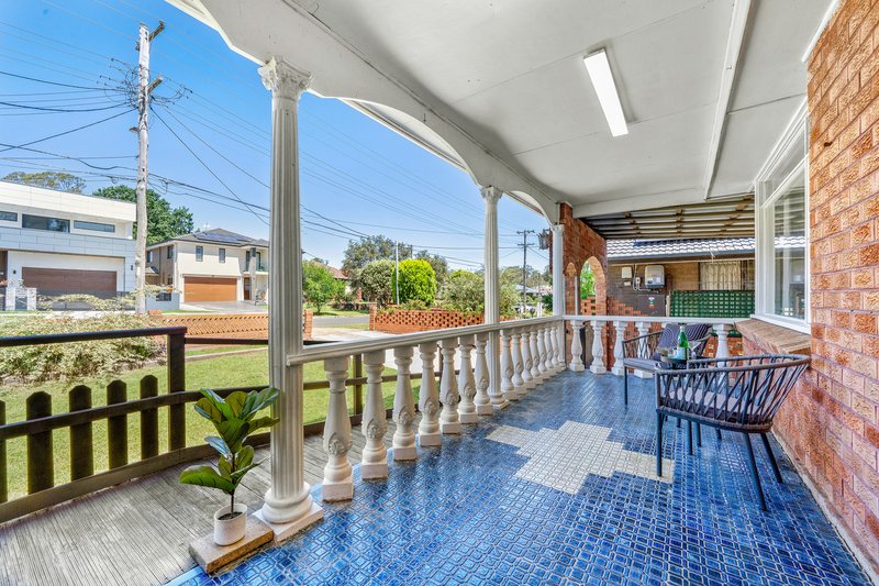 Photo - 15 Taronga Street, Blacktown NSW 2148 - Image 2