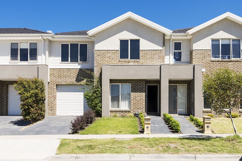 15 Taronga Way, South Morang VIC 3752