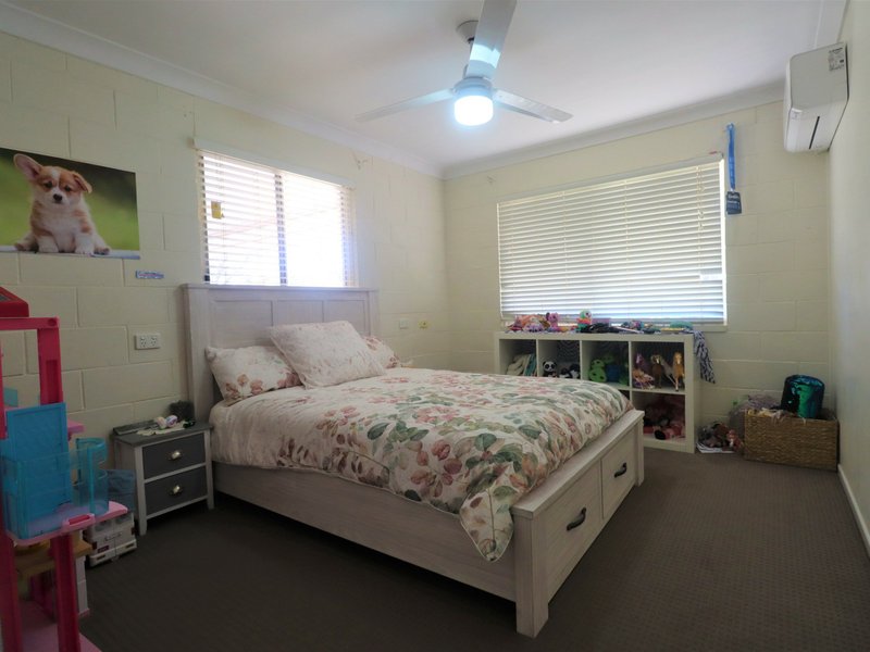 Photo - 15 Taylor Street, Roma QLD 4455 - Image 10