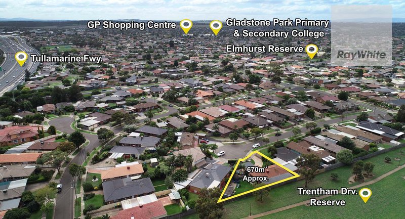 Photo - 15 Tecoma Court, Gladstone Park VIC 3043 - Image 5