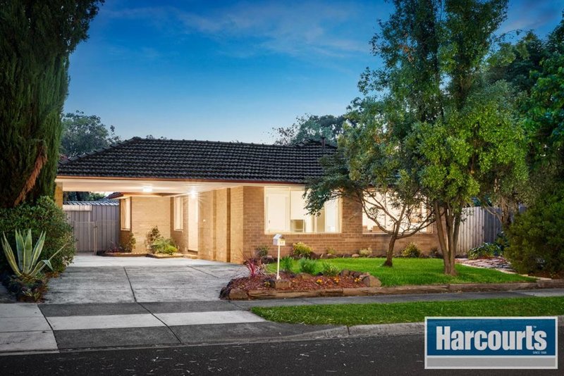 15 Teddington Way, Wantirna VIC 3152