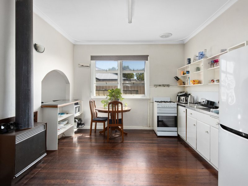 Photo - 15 Temby Street, Beckenham WA 6107 - Image 3