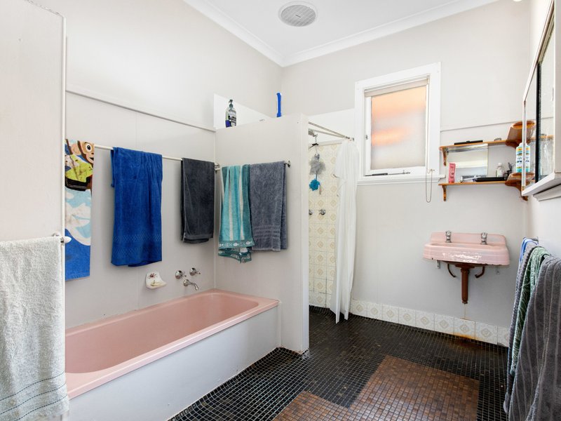 Photo - 15 Temby Street, Beckenham WA 6107 - Image 10