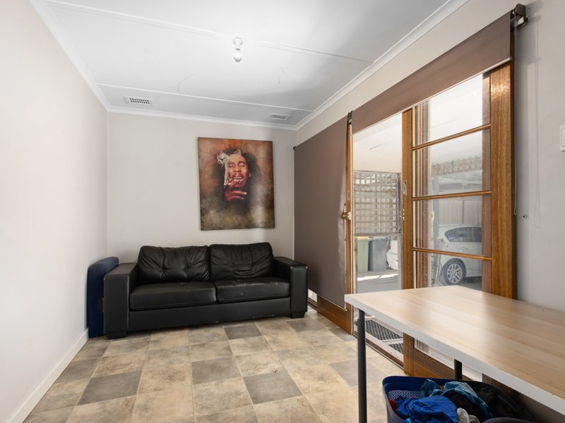 Photo - 15 Temby Street, Beckenham WA 6107 - Image 17