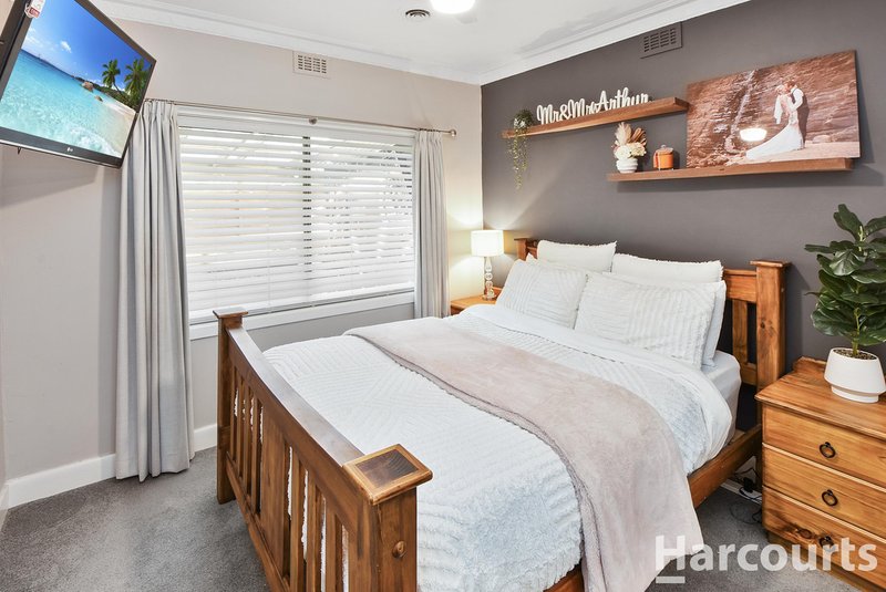 Photo - 15 Tena Avenue, Horsham VIC 3400 - Image 7