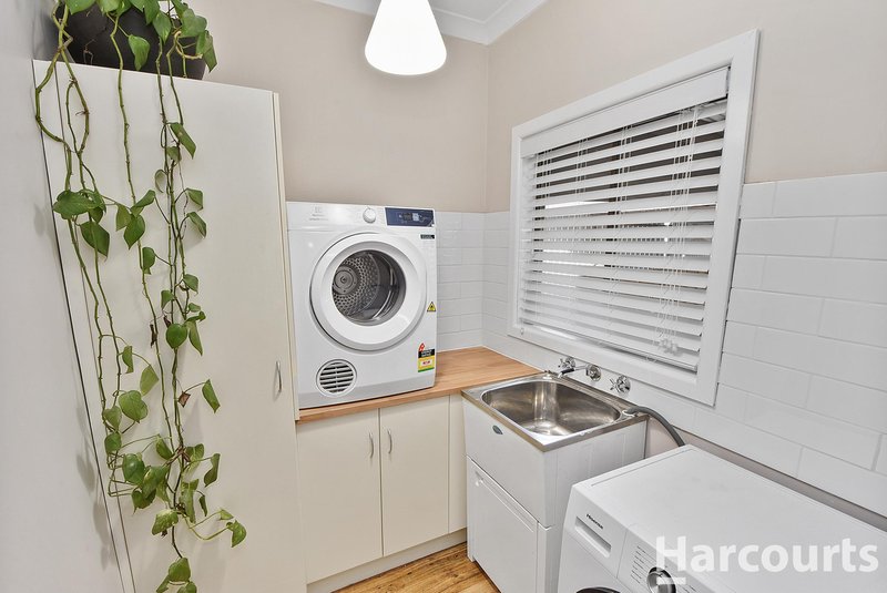 Photo - 15 Tena Avenue, Horsham VIC 3400 - Image 12