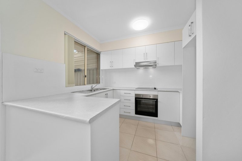 Photo - 1/5 Tenby Street, Blacktown NSW 2148 - Image 2