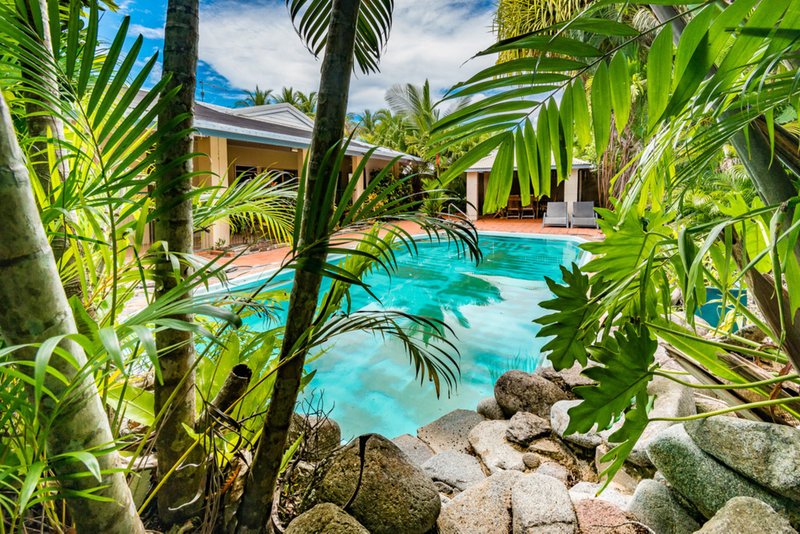 Photo - 15 Thais Street, Palm Cove QLD 4879 - Image 12