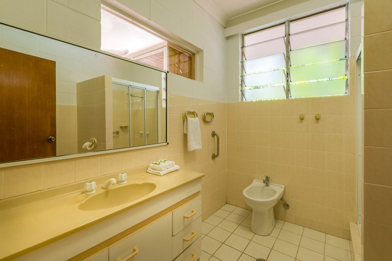 Photo - 15 Thais Street, Palm Cove QLD 4879 - Image 16