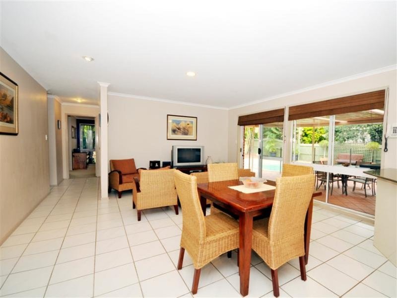 Photo - 15 The Boulevard, Albany Creek QLD 4035 - Image 13