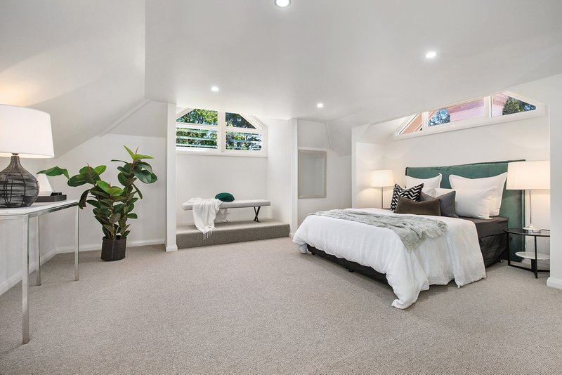 Photo - 15 The Crescent, Mosman NSW 2088 - Image 4