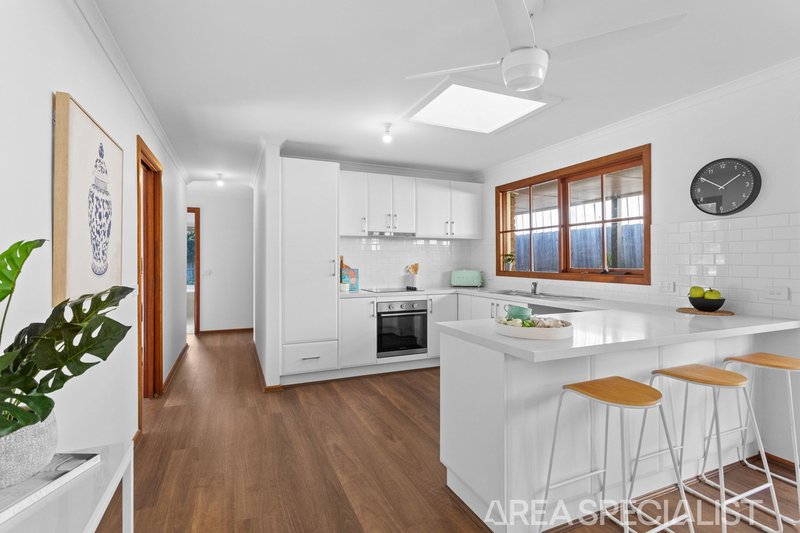 Photo - 15 Ti-Tree Grove, Mornington VIC 3931 - Image 4
