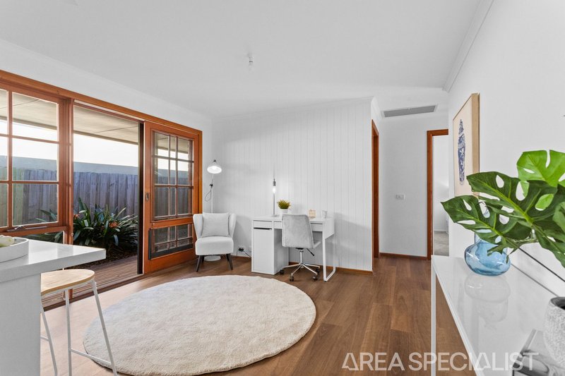 Photo - 15 Ti-Tree Grove, Mornington VIC 3931 - Image 10