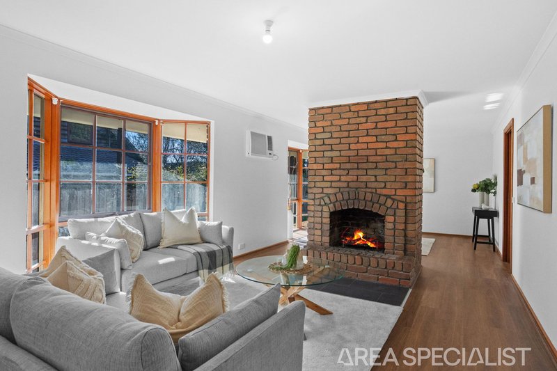 Photo - 15 Ti-Tree Grove, Mornington VIC 3931 - Image 11