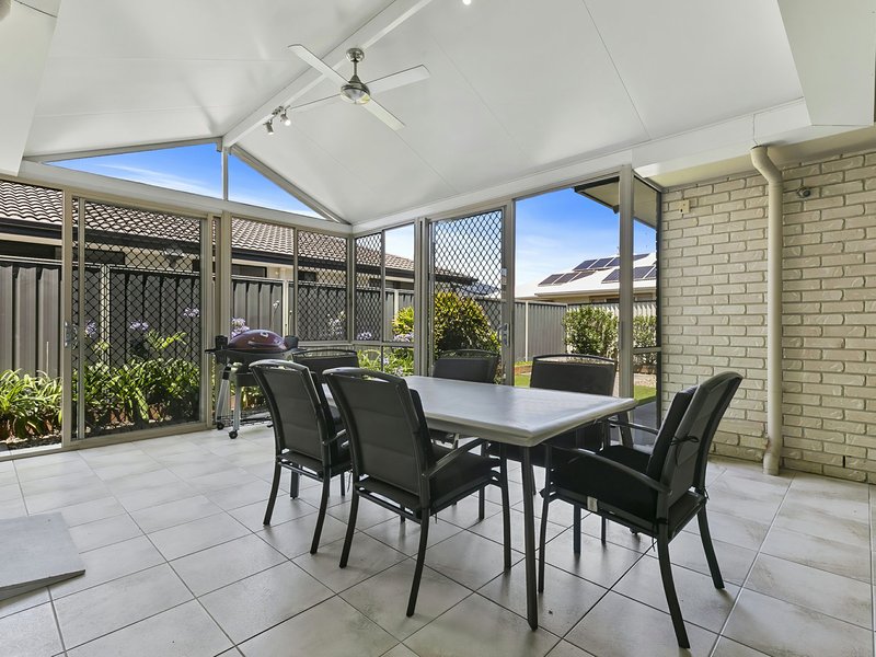 Photo - 15 Tilia Court, Bongaree QLD 4507 - Image 13