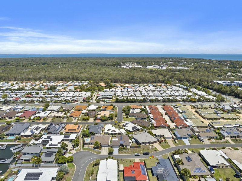 Photo - 15 Tilia Court, Bongaree QLD 4507 - Image 25