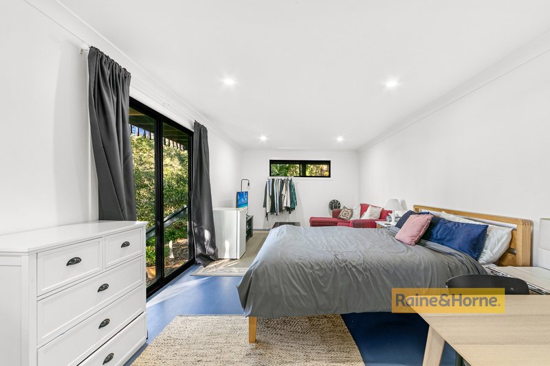 Photo - 15 Timbertop Drive, Umina Beach NSW 2257 - Image 6