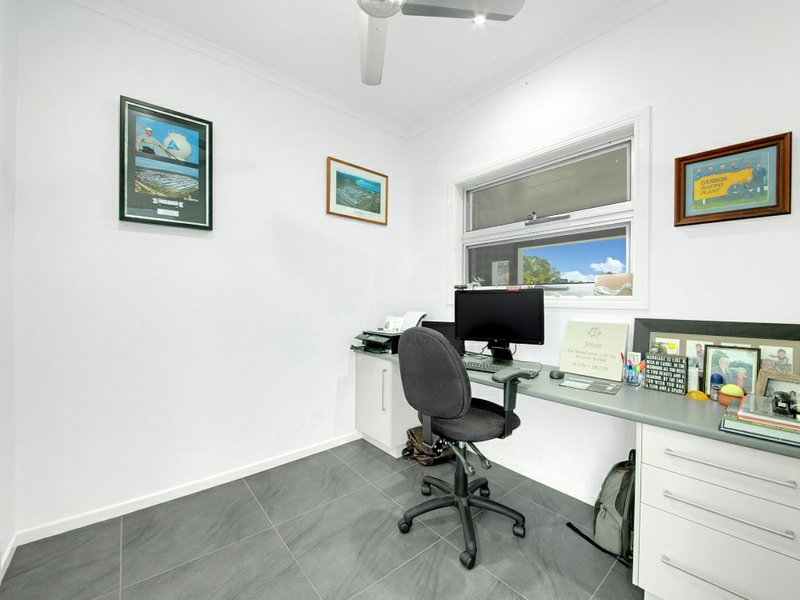 Photo - 15 Tina Drive, Tannum Sands QLD 4680 - Image 14