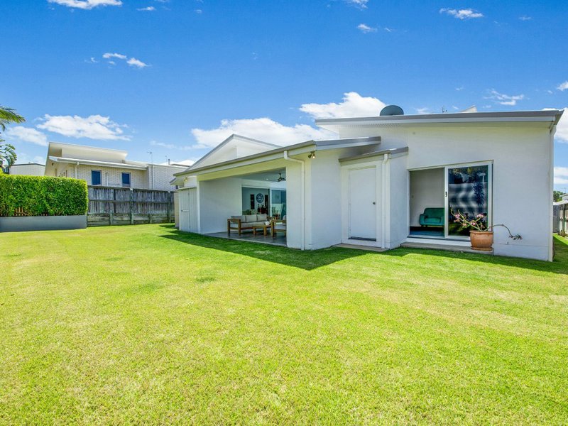 Photo - 15 Tina Drive, Tannum Sands QLD 4680 - Image 20