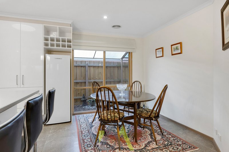 Photo - 15 Tisdall Drive, Langwarrin VIC 3910 - Image 7