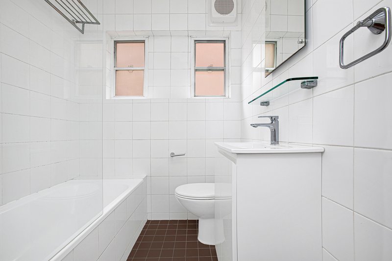 Photo - 1/5 Todman Avenue, Kensington NSW 2033 - Image 4