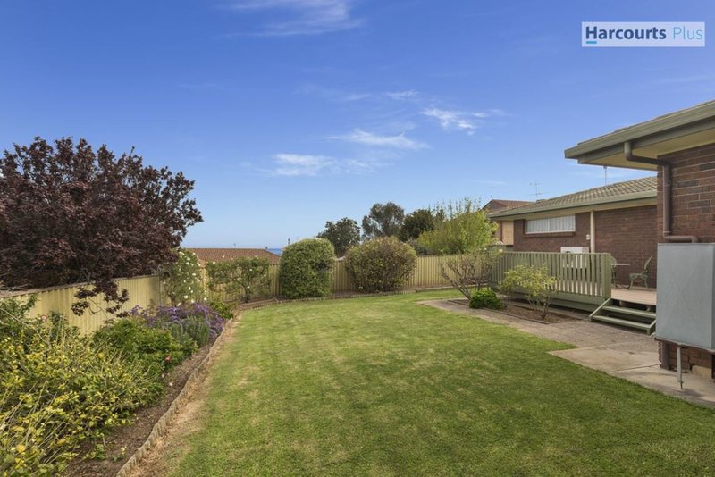 Photo - 15 Tornado Avenue, Hallett Cove SA 5158 - Image 17