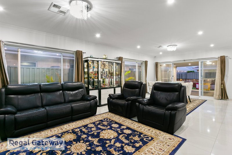 Photo - 15 Towarri Way, Wandi WA 6167 - Image 9