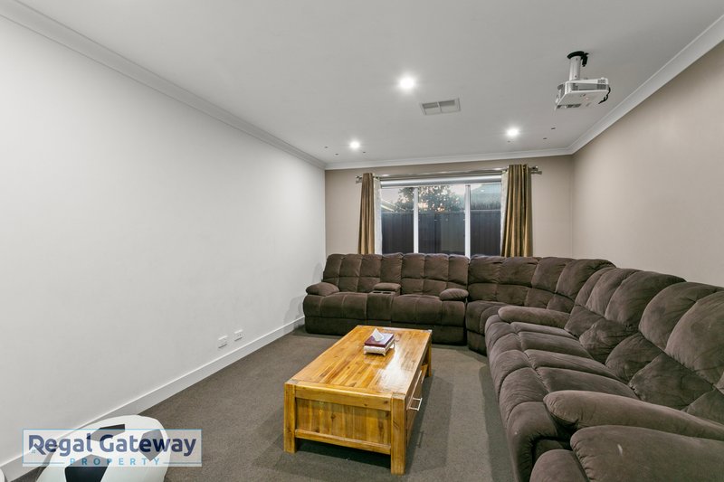 Photo - 15 Towarri Way, Wandi WA 6167 - Image 10