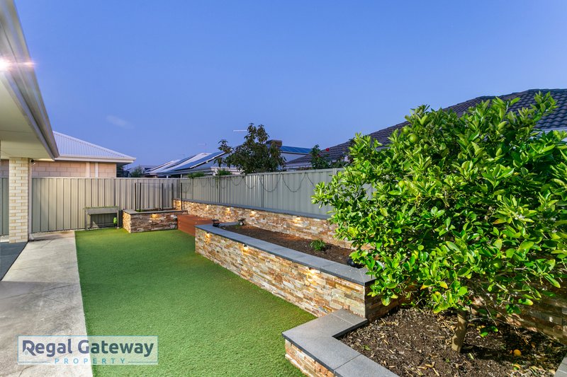 Photo - 15 Towarri Way, Wandi WA 6167 - Image 17