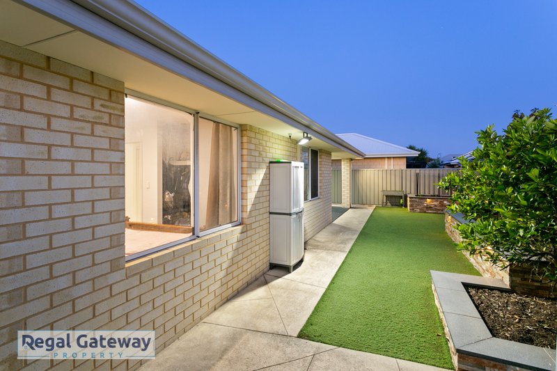 Photo - 15 Towarri Way, Wandi WA 6167 - Image 18