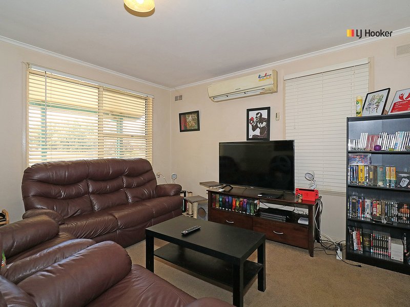 Photo - 15 Toy Place, Tolland NSW 2650 - Image 2