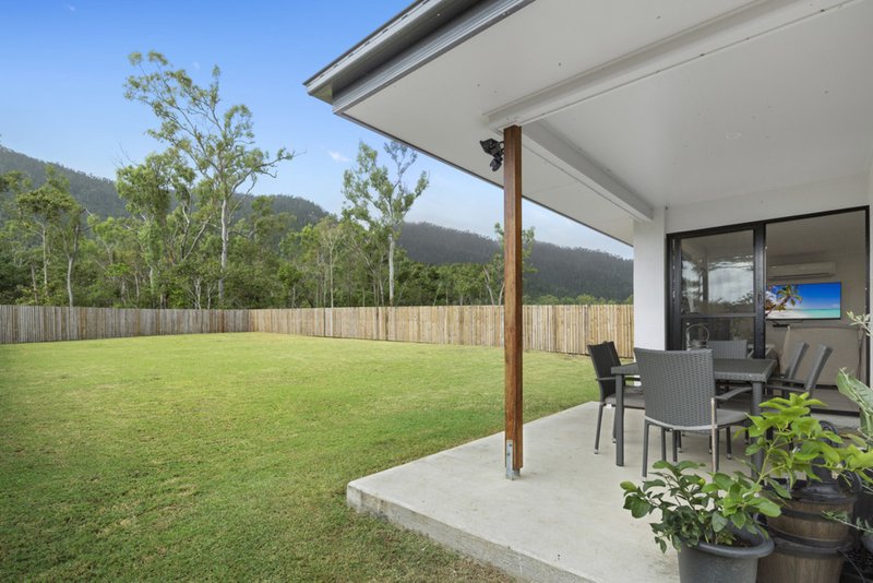 Photo - 15 Trader Court, Cannonvale QLD 4802 - Image 4