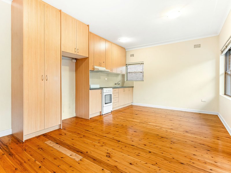 Photo - 15 Trafalgar Street, Brighton-Le-Sands NSW 2216 - Image 3