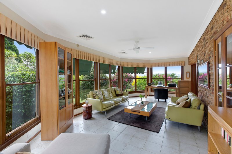 Photo - 15 Treeline Close, Narara NSW 2250 - Image 9