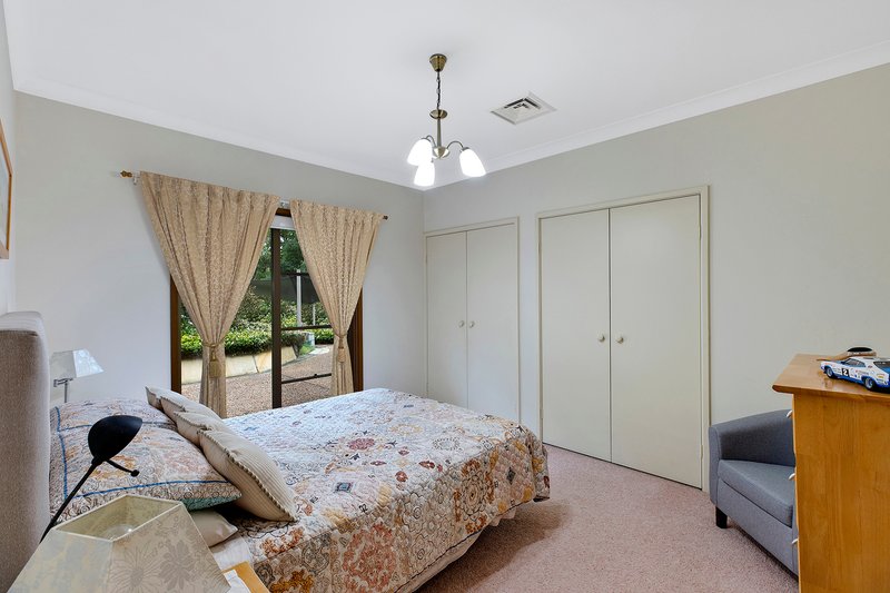 Photo - 15 Treeline Close, Narara NSW 2250 - Image 13