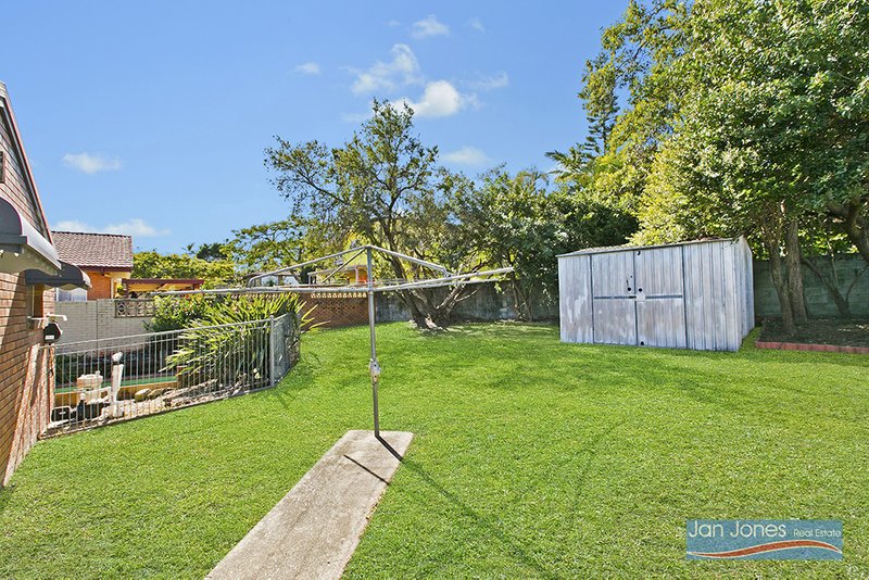 Photo - 15 Trilby Street, Redcliffe QLD 4020 - Image 17