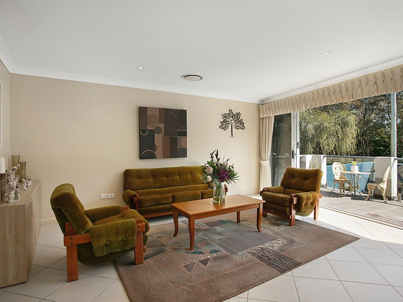 Photo - 15 Tuggerah Parade, The Entrance NSW 2261 - Image 4