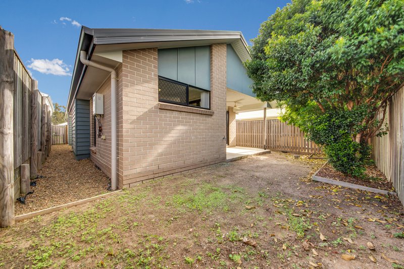 Photo - 15 Valhalla Street, Clinton QLD 4680 - Image 11