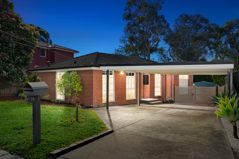 15 Valkyrie Crescent, Ringwood VIC 3134