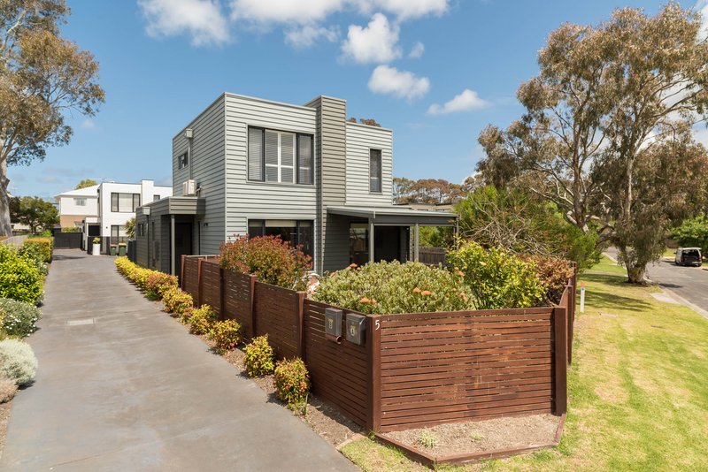 Photo - 1/5 Vaughan Street, Cowes VIC 3922 - Image 12