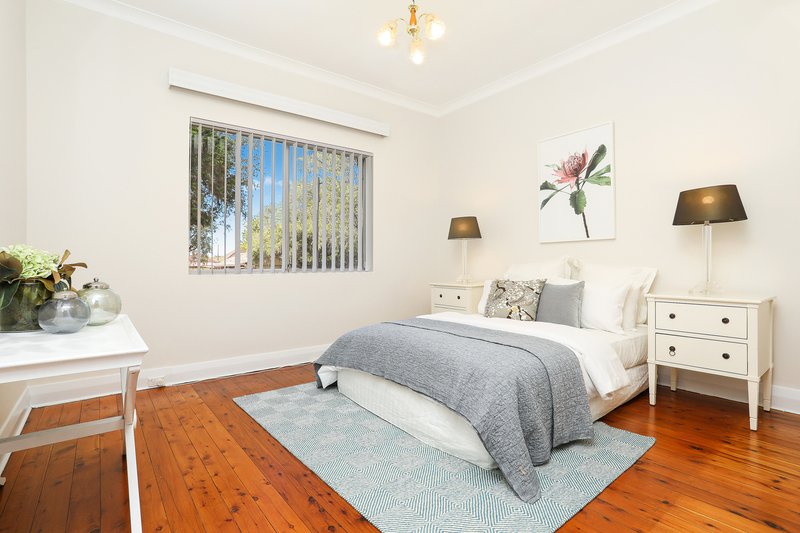 Photo - 15 Vicliffe Avenue, Campsie NSW 2194 - Image 5