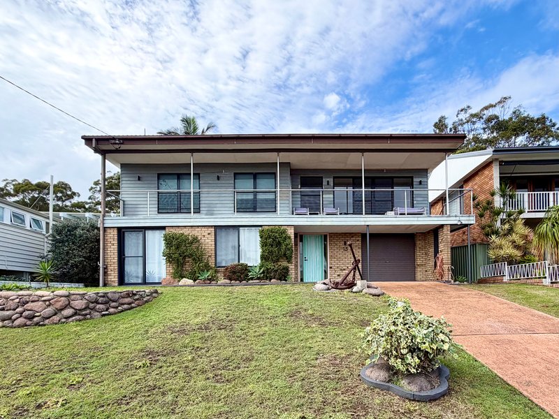 Photo - 15 Victor Parade, Shoal Bay NSW 2315 - Image 1