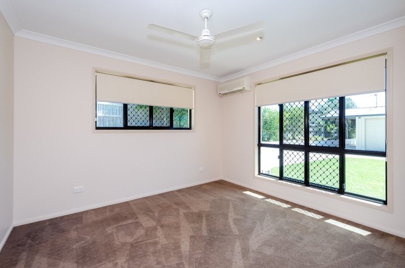 Photo - 15 Victoria Avenue, Glen Eden QLD 4680 - Image 7