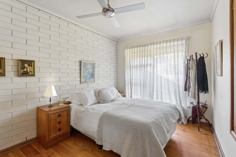 Photo - 15 Victoria Drive, Modbury SA 5092 - Image 8