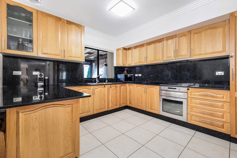 Photo - 15 Victoria Street, Revesby NSW 2212 - Image 3