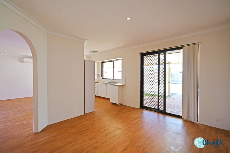 Photo - 15 Voyager Court, Cooloongup WA 6168 - Image 5