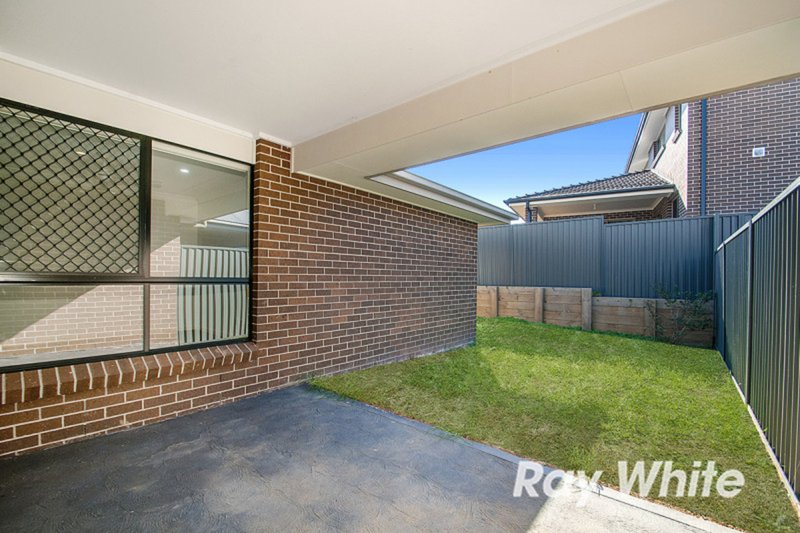 Photo - 15 Voyager Court, Jordan Springs NSW 2747 - Image 6