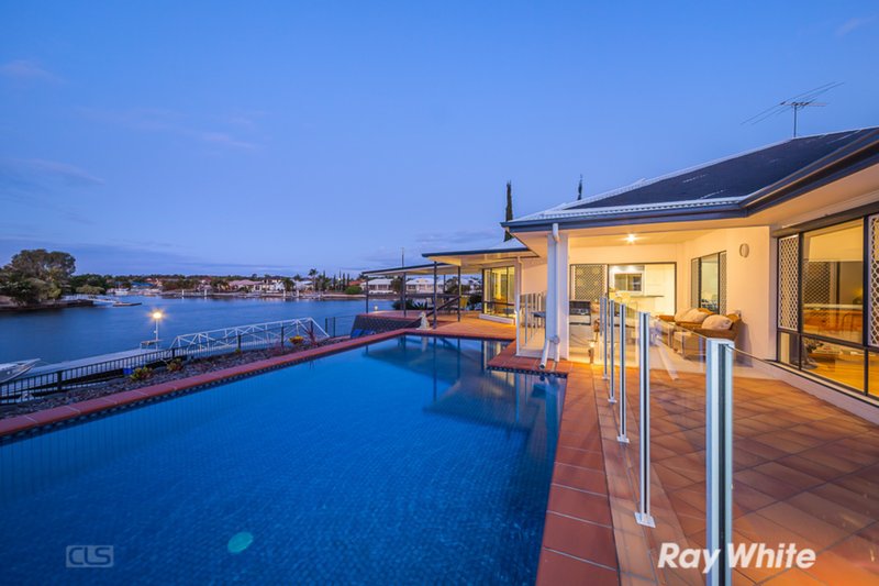 15 Voyagers Drive, Banksia Beach QLD 4507